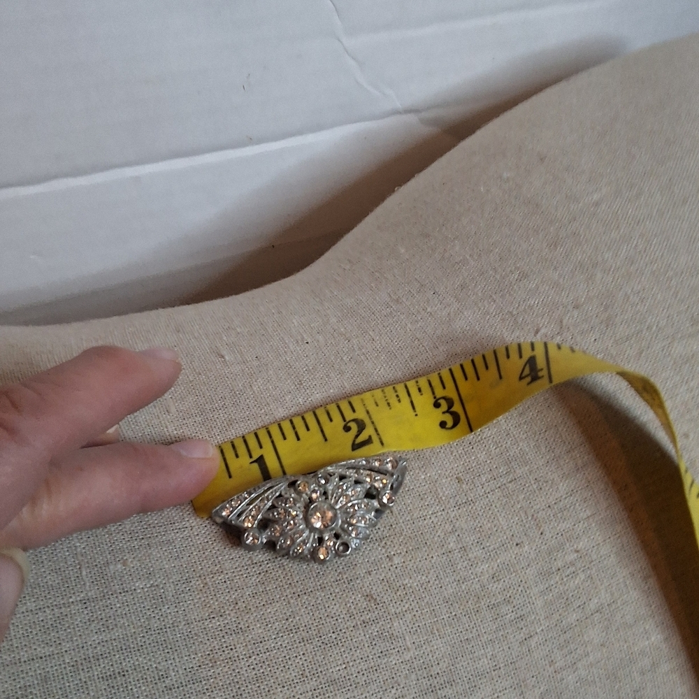 Vintage Rhinestone Dress Clips Triangle Clip Set Bridal Glam Old Hollywood - Picture 14 of 16